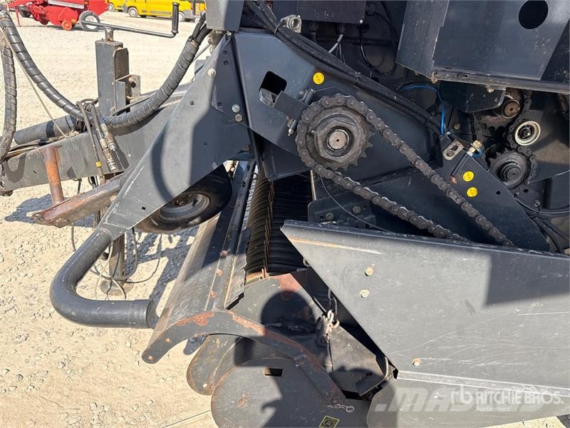 Vicon RV2160 Round Baler Round balers