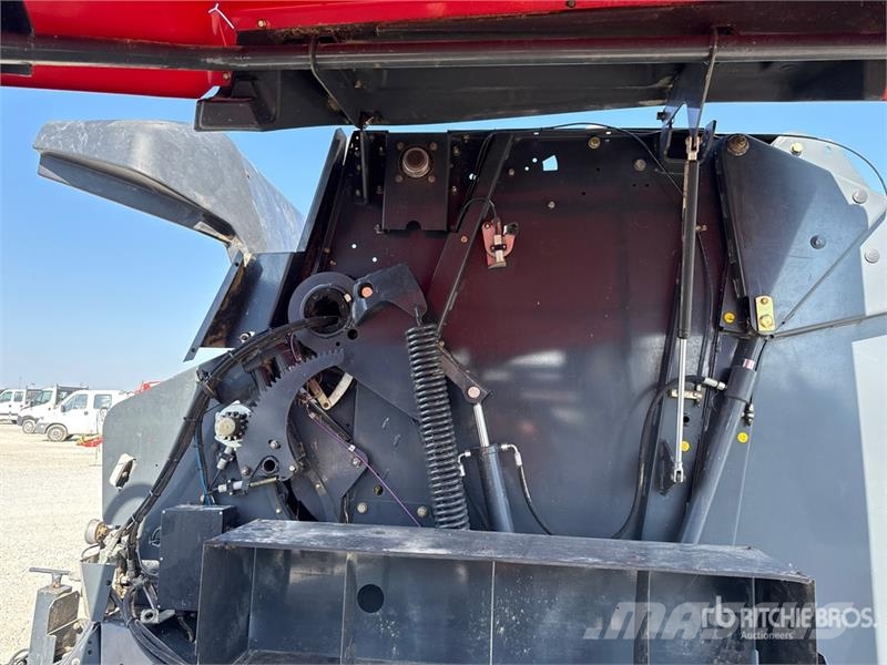 Vicon RV2160 Round Baler Round balers