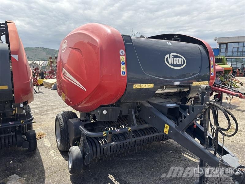 Vicon RV4118 Round Baler Lisy na okrúhle balíky