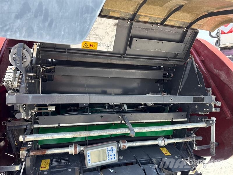 Vicon RV4118 Round Baler Round balers