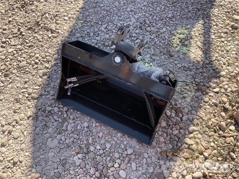 Vicsec VCT600 24 In Tilting Excavator Bucket (Unused) Bakken