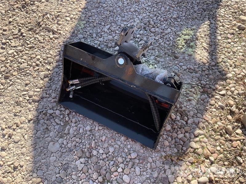 Vicsec VCT600 24 In Tilting Excavator Bucket (Unused) Bakken
