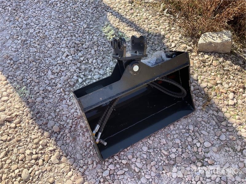 Vicsec VCT600 24 In Tilting Excavator Bucket (Unused) Bakken