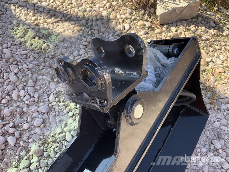 Vicsec VCT600 24 In Tilting Excavator Bucket (Unused) Bakken