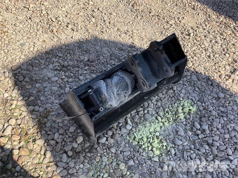Vicsec VCT600 24 In Tilting Excavator Bucket (Unused) Bakken
