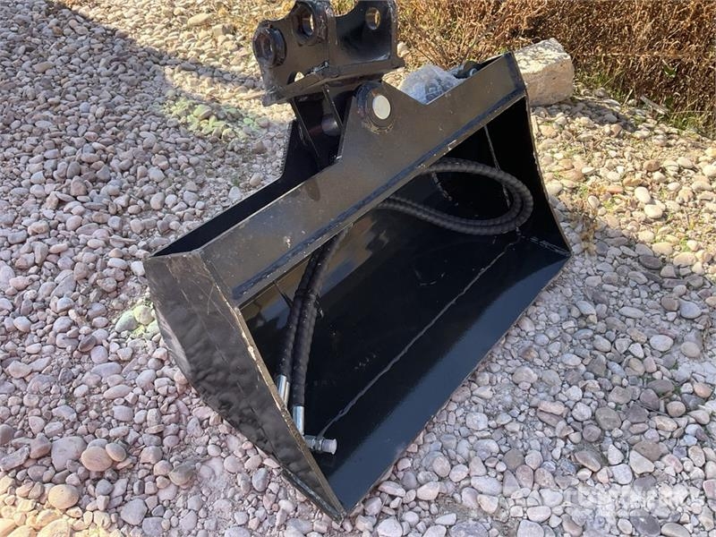 Vicsec VCT600 24 In Tilting Excavator Bucket (Unused) Bakken