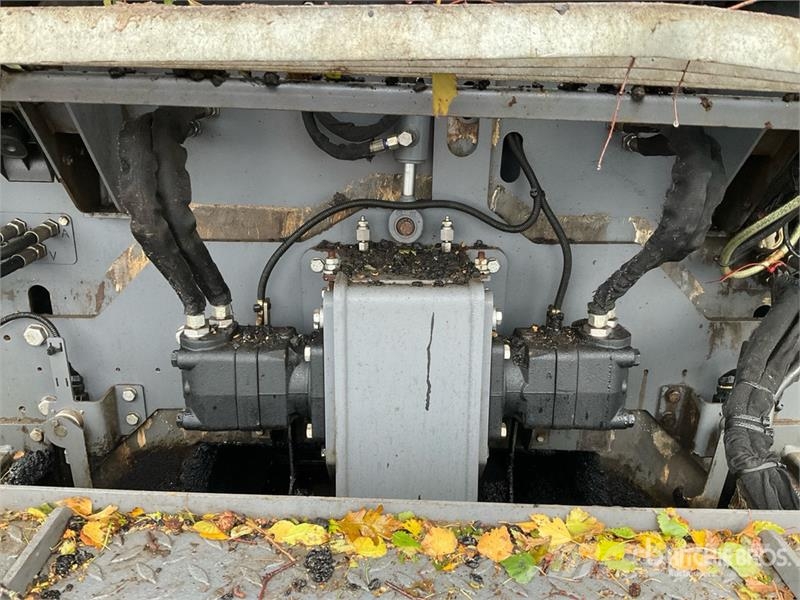 Vögele Super 1303-3i Asphalt Paver Asphalt pavers
