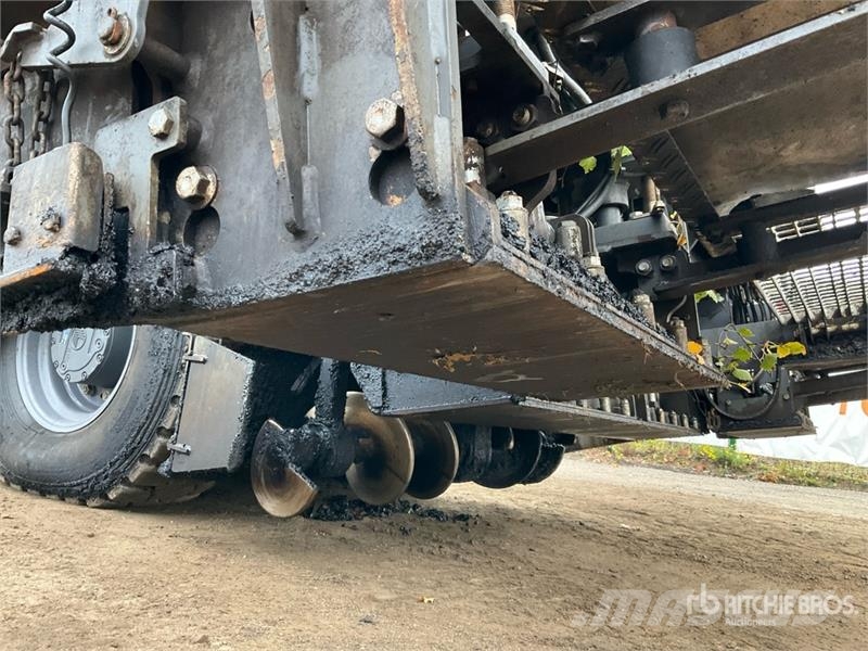 Vögele Super 1303-3i Asphalt Paver Finišery
