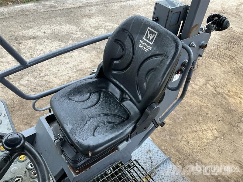 Vögele Super 1303-3i Asphalt Paver Finišery