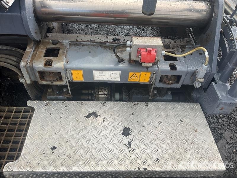 Vögele Super 1303-3i Wheel Asphalt Paver Asphalt pavers