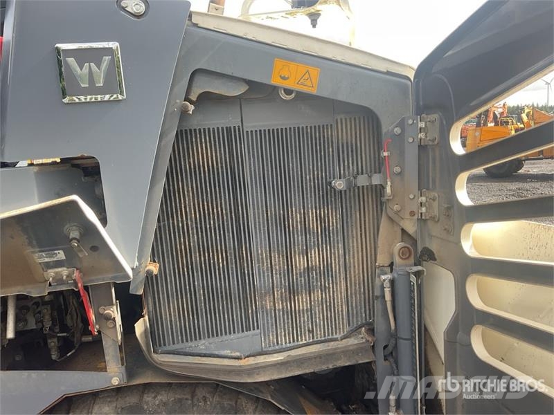 Vögele Super 1303-3i Wheel Asphalt Paver Asphalt pavers