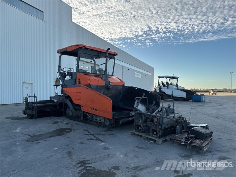 Vögele Super 1800-2 Track Finisseur Sur Chenilles Asphalt Asphalt pavers