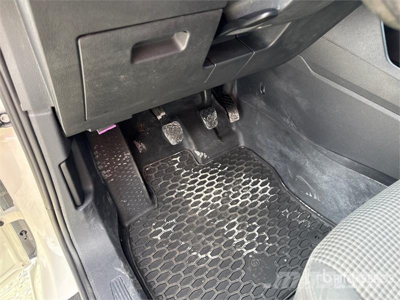 Volkswagen Caddy 2.0 TDI 122CV E6 4MOTION Cargo Van Gesloten bedrijfswagens
