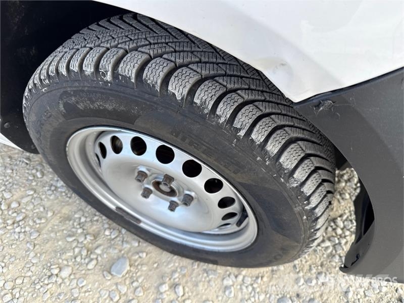 Volkswagen Caddy 2.0 TDI 122CV 4MOTION EURO 6 Cargo Van Gesloten bedrijfswagens