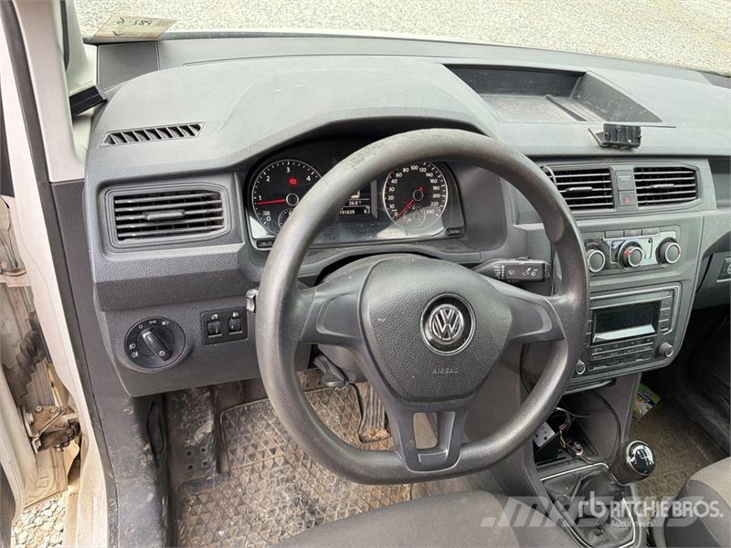 Volkswagen Caddy 2.0 TDI 122CV EURO6 4X4 Cargo Van شاحنة مقفلة