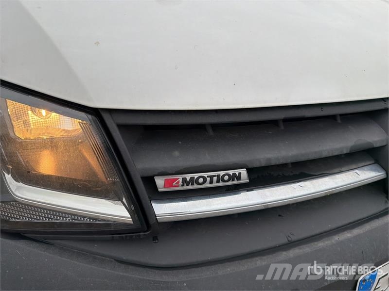 Volkswagen Caddy 2.0 TDI 122CV EURO6 4X4 Cargo Van شاحنة مقفلة