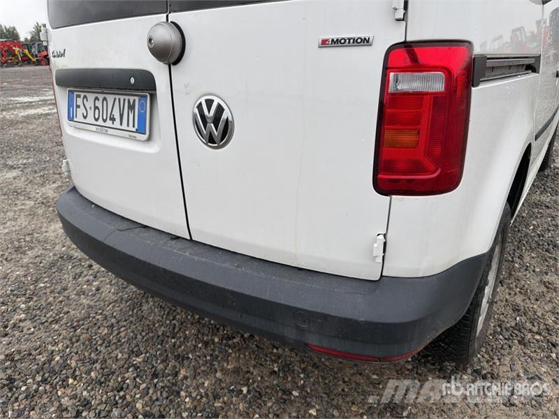 Volkswagen Caddy 2.0 TDI 122CV EURO6 4X4 Cargo Van شاحنة مقفلة