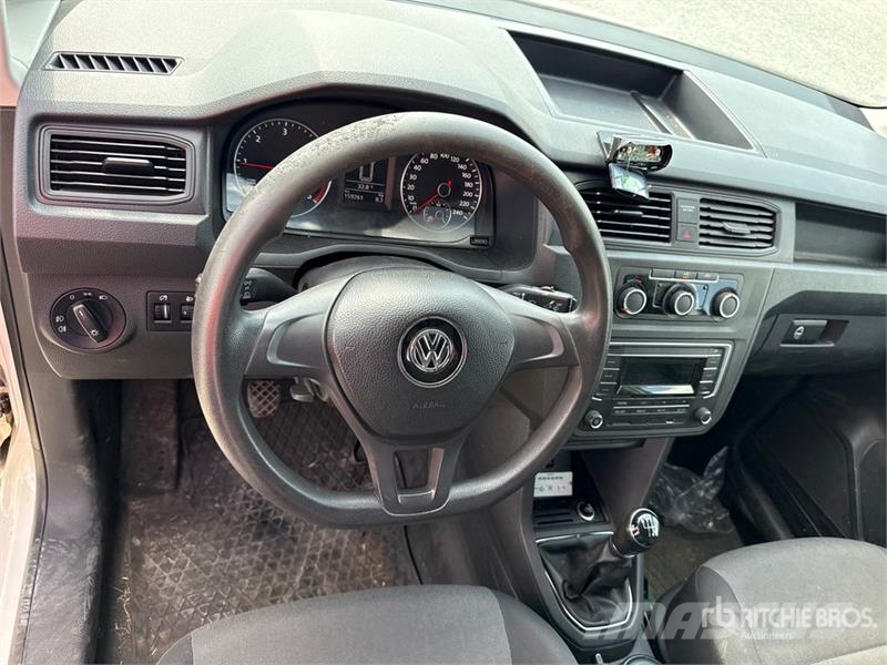 Volkswagen Caddy 2.0 TDI 122CV EURO6 4X4 Cargo Van شاحنة مقفلة