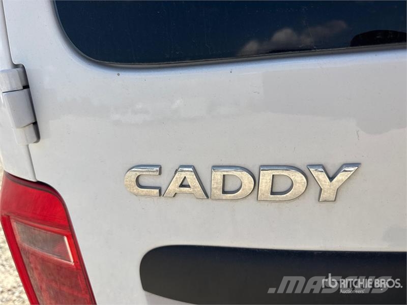 Volkswagen Caddy 2.0 TDI 122CV EURO6 4X4 Cargo Van شاحنة مقفلة