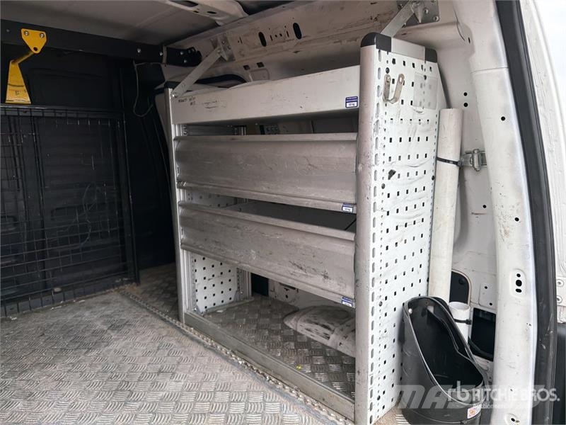 Volkswagen Caddy 2.0 TDI 122CV EURO6 4X4 Cargo Van شاحنة مقفلة