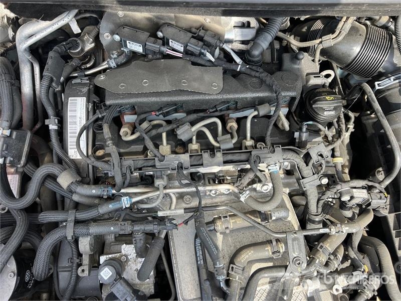 Volkswagen Caddy 2.0 TDI 122CV EURO6 4x4 Cargo Van Panel vans