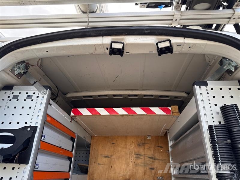 Volkswagen Caddy 2.0 TDI 122CV 4MOTION EURO 6 Cargo Van Gesloten bedrijfswagens