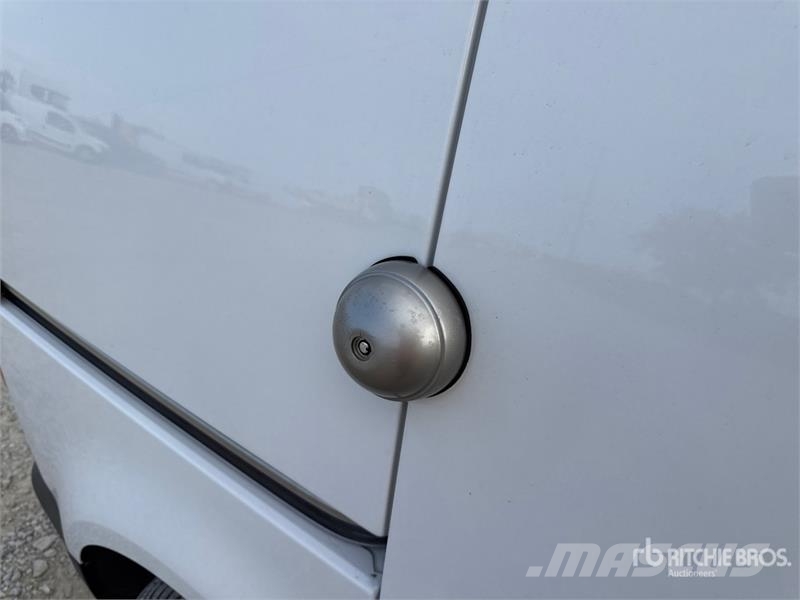 Volkswagen Caddy 2.0 TDI 122CV 4MOTION EURO 6 Cargo Van Gesloten bedrijfswagens