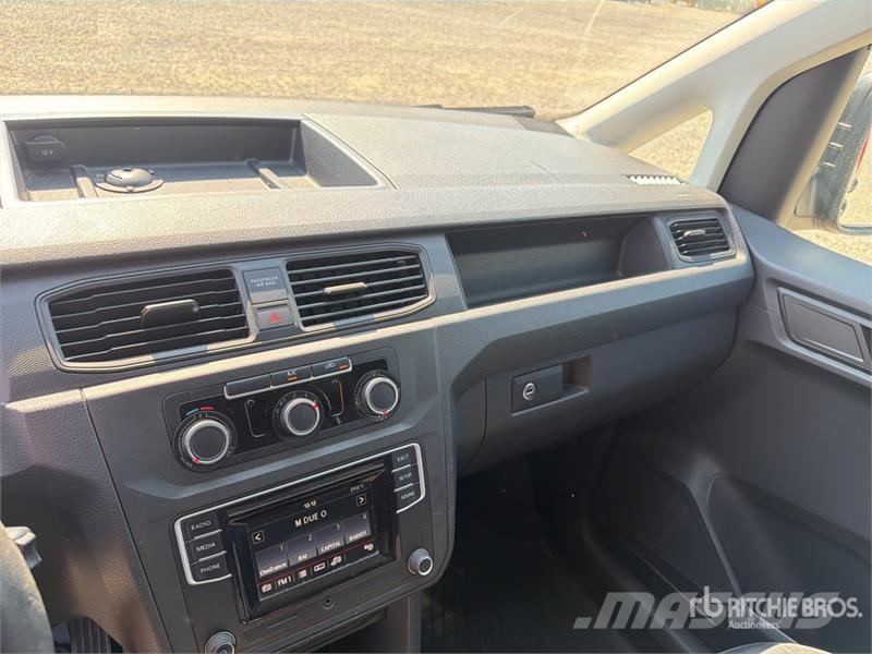 Volkswagen Caddy 4x4 Euro 6 Cargo Van Furgone chiuso
