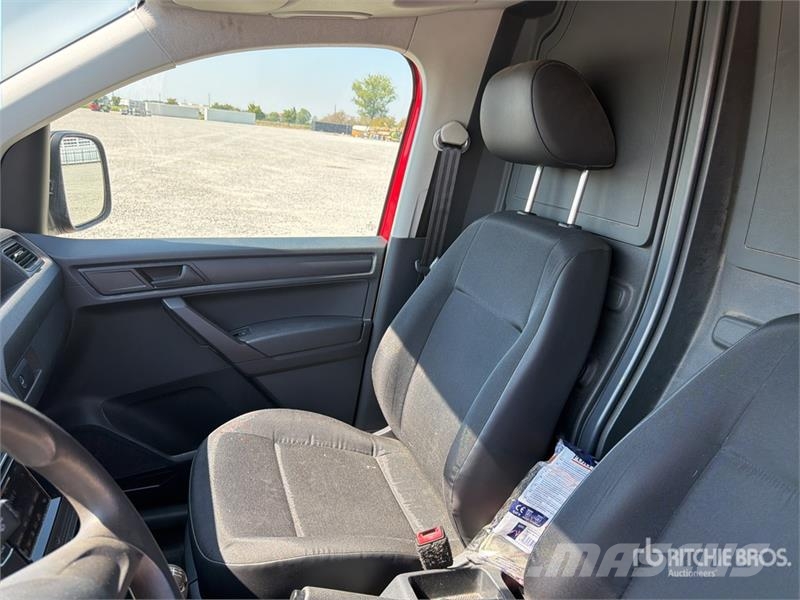Volkswagen Caddy 4x4 Euro 6 Cargo Van Furgone chiuso