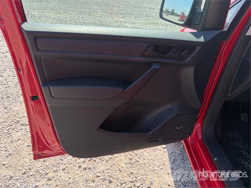 Volkswagen Caddy 4x4 Euro 6 Cargo Van Furgone chiuso