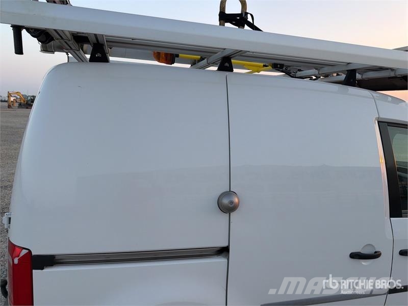 Volkswagen Caddy Cargo Van Panel vans