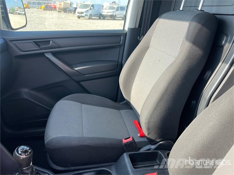 Volkswagen Caddy Cargo Van Panel vans