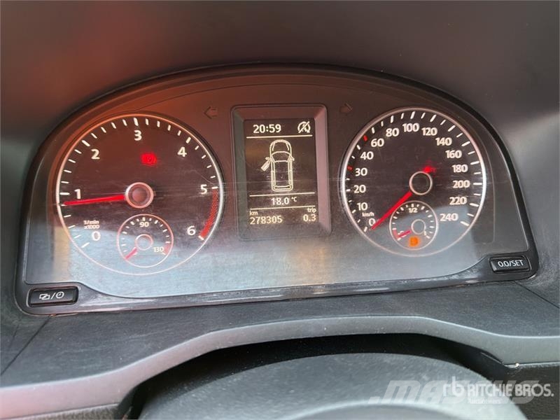 Volkswagen Caddy Cargo Van Panel vans