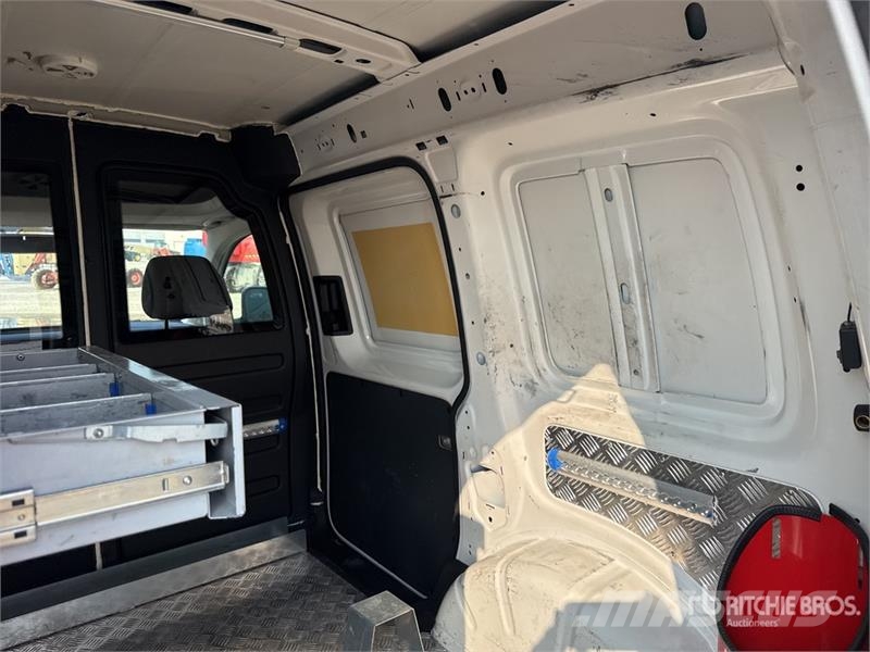 Volkswagen Caddy Cargo Van Dostavna vozila / kombiji