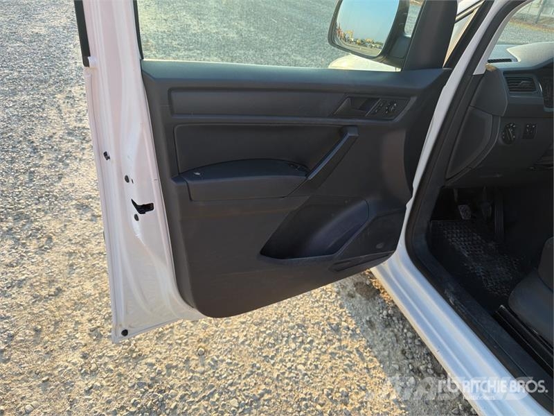 Volkswagen Caddy Cargo Van Panel vans