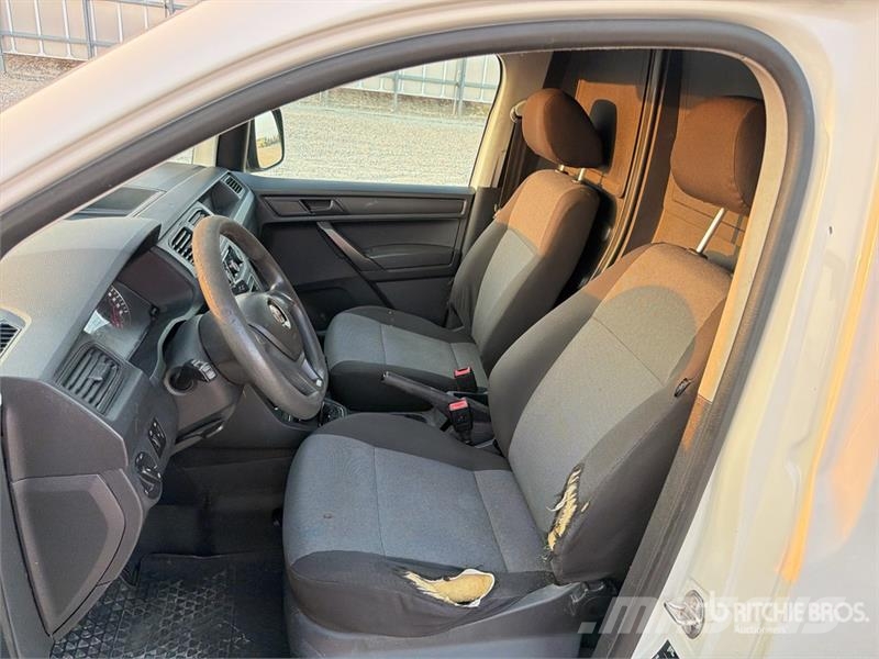 Volkswagen Caddy Cargo Van Panel vans