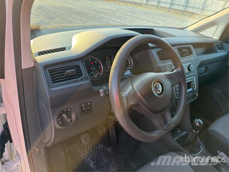 Volkswagen Caddy Cargo Van Panel vans