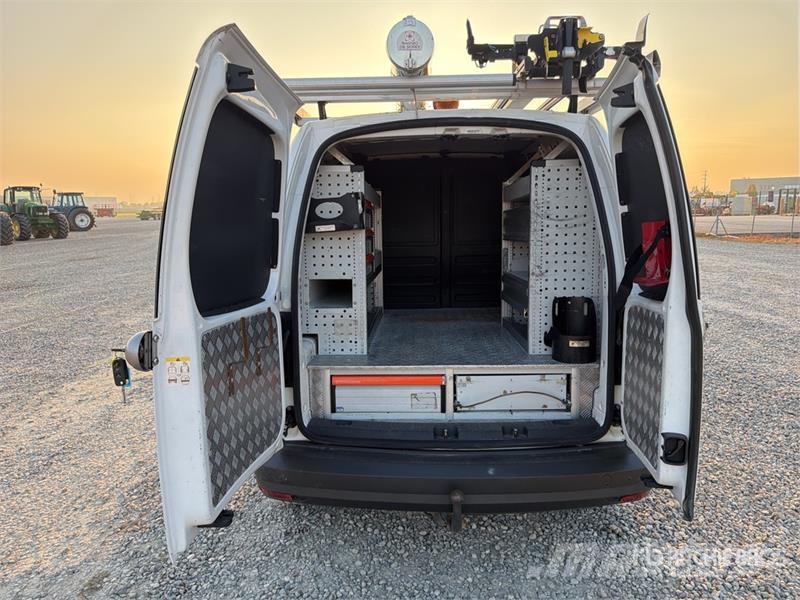 Volkswagen Caddy Cargo Van Panel vans