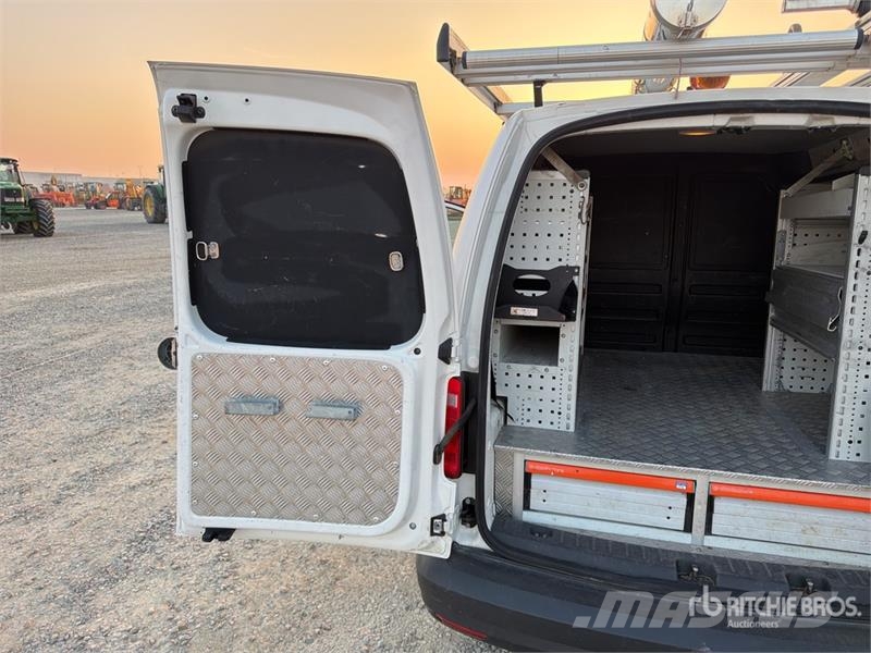 Volkswagen Caddy Cargo Van Panel vans