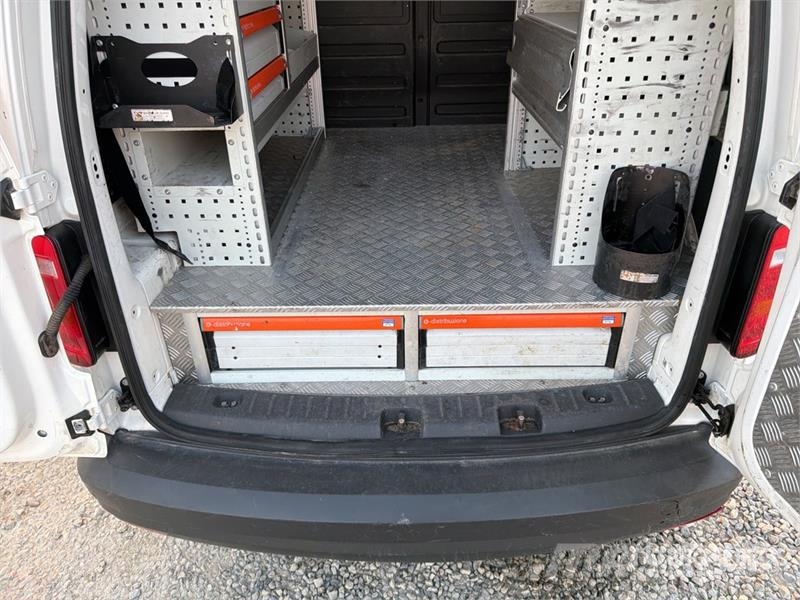 Volkswagen Caddy Cargo Van Panel vans