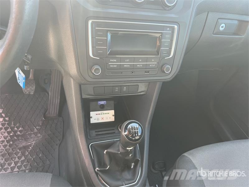 Volkswagen Caddy Cargo Van Panel vans