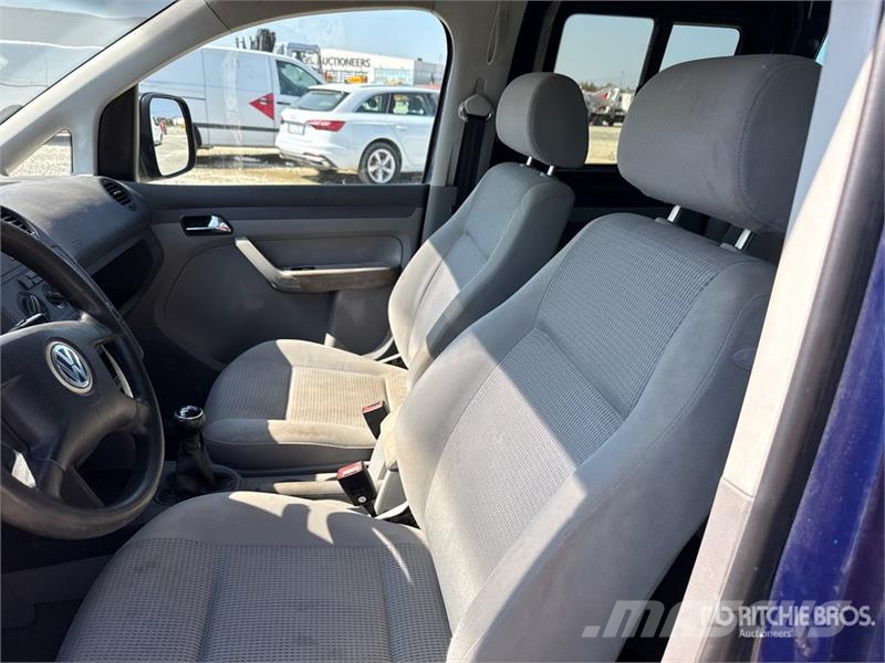 Volkswagen Caddy Cargo Van Lieferwagen