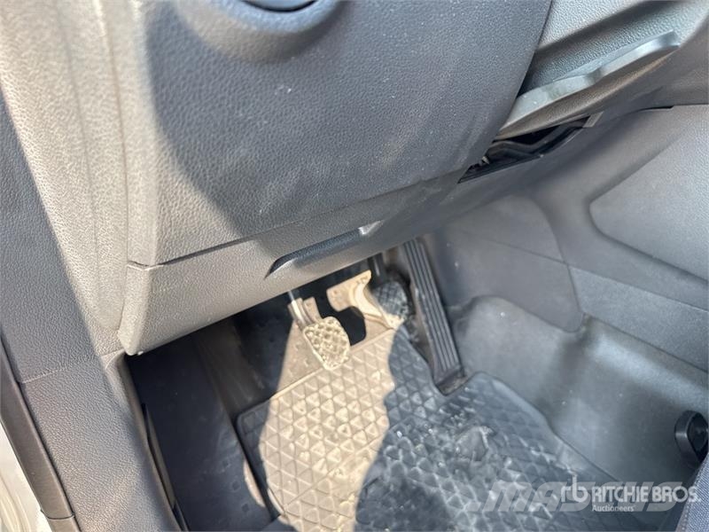 Volkswagen Caddy Cargo Van Dostavna vozila / kombiji