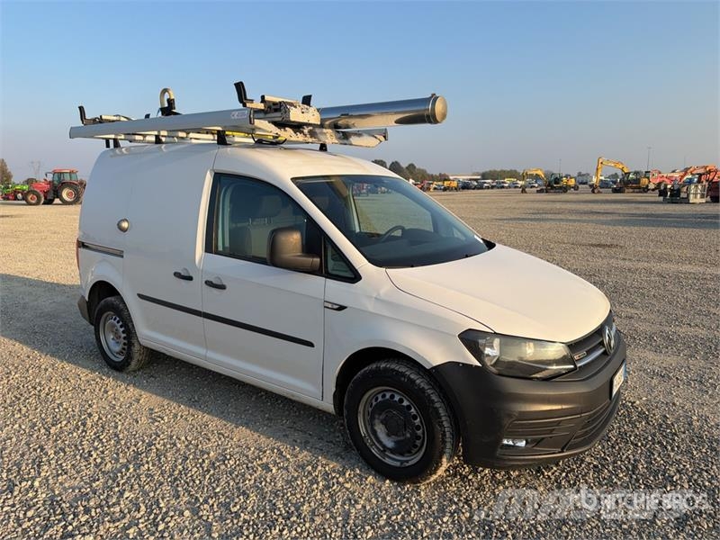 Volkswagen Caddy Cargo Van Panel vans