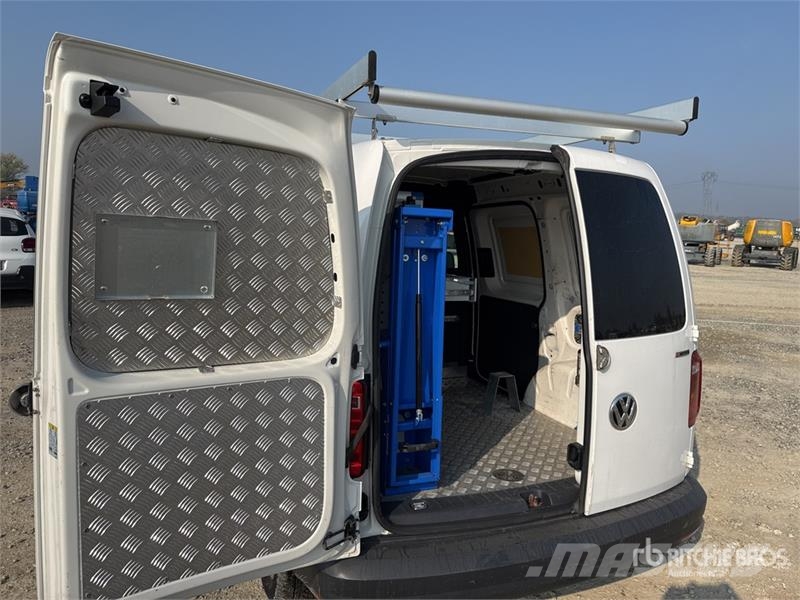 Volkswagen Caddy Cargo Van Dostavna vozila / kombiji