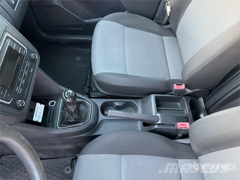 Volkswagen Caddy Cargo Van Panel vans