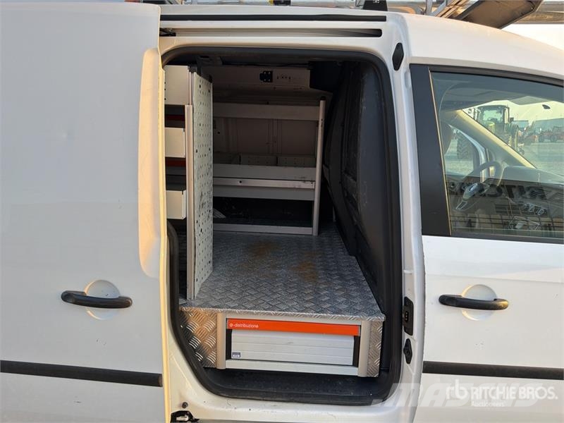 Volkswagen Caddy Cargo Van Panel vans
