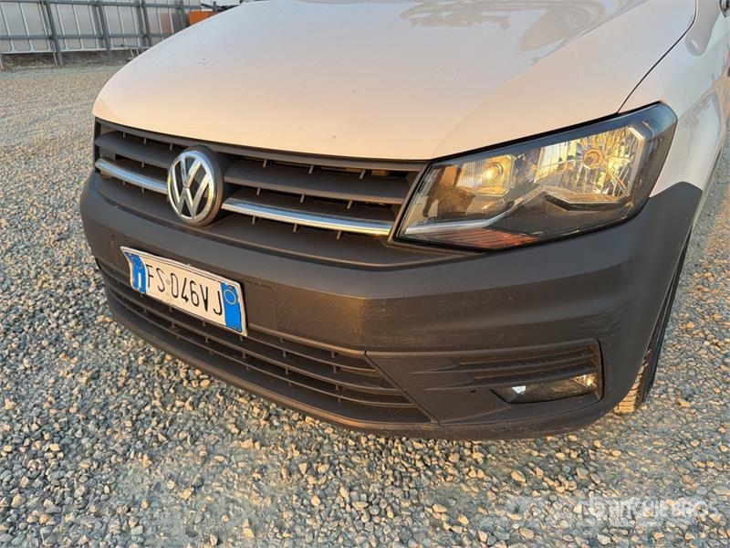 Volkswagen Caddy Cargo Van Panel vans