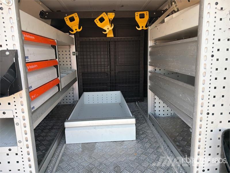 Volkswagen Caddy Cargo Van Panel vans