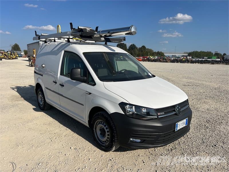 Volkswagen Caddy Cargo Van Panel vans